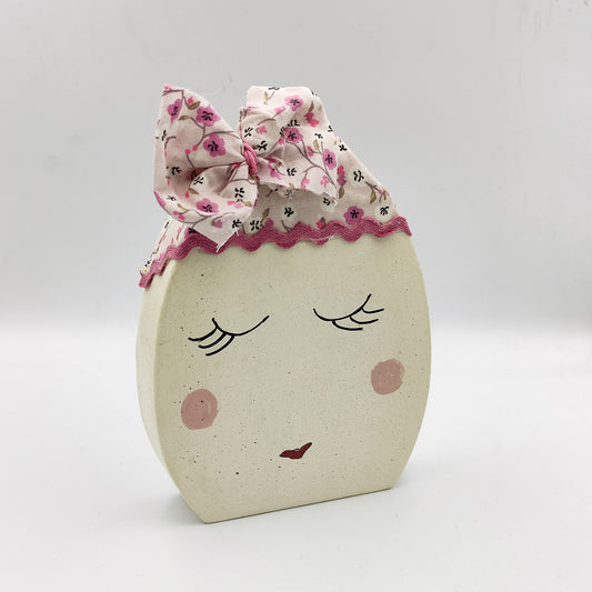 Πασχαλινό αυγό διακοσμητικό κοπέλα