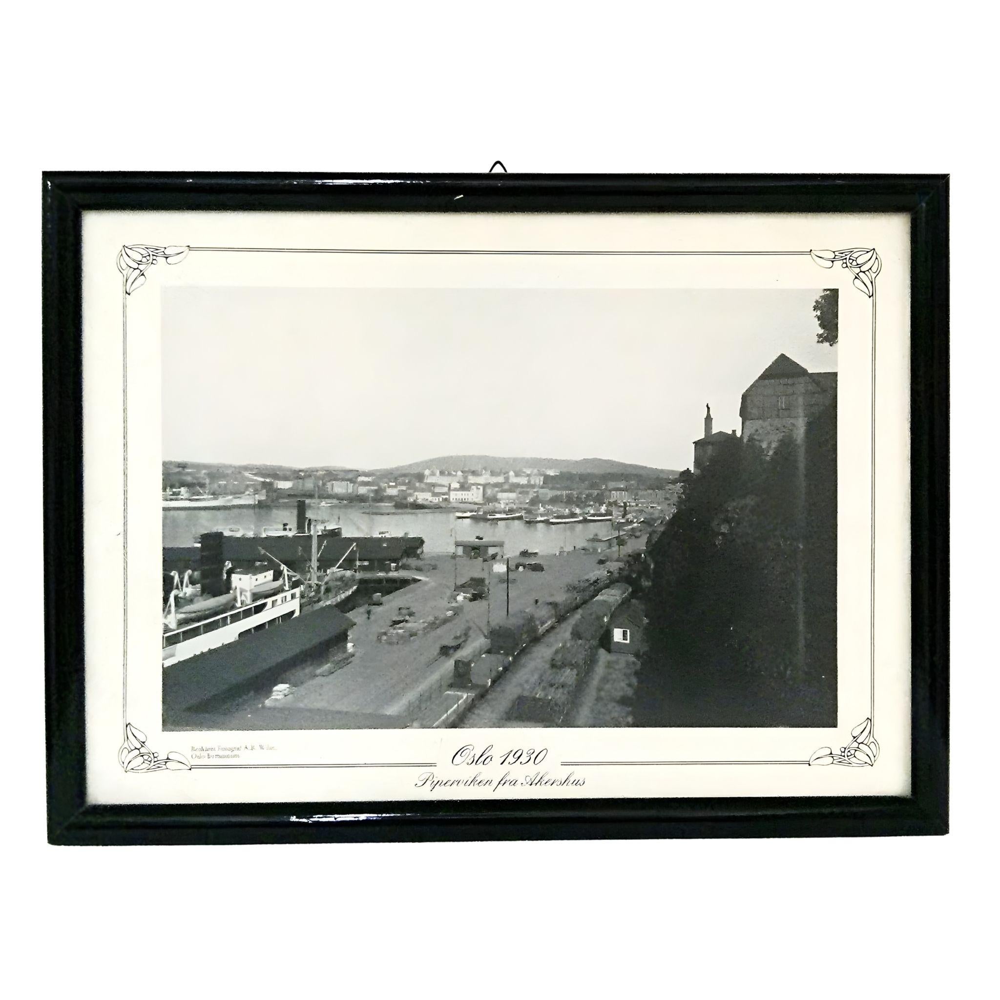 Κάδρο Oslo 1930 με Ασπρόμαυρη Φωτογραφία - vintage διακοσμητικό αντικείμενο IDEE