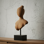 Διακοσμητική Γυναικεία Φιγούρα από Mango Wood σε curated home styling