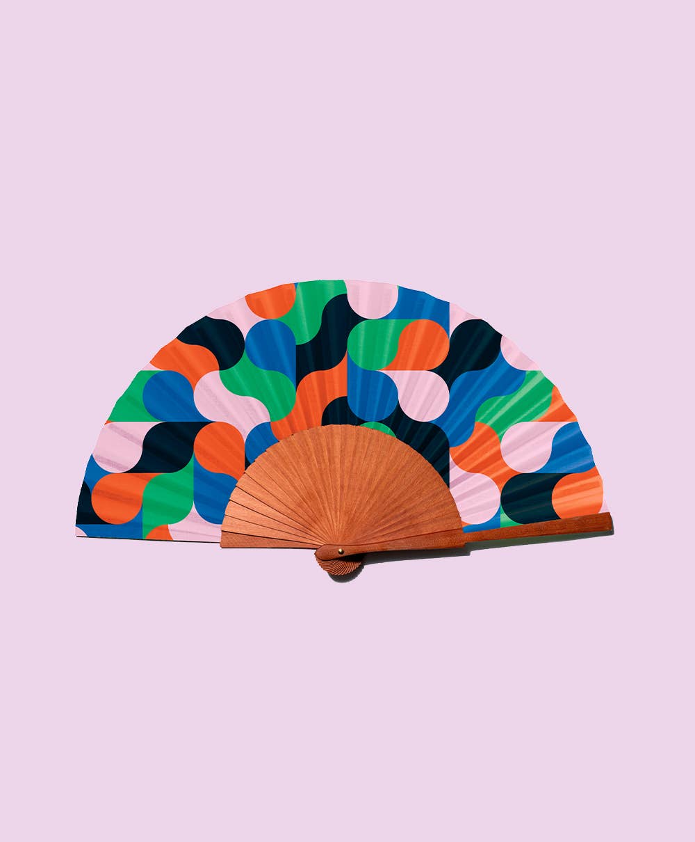 Βεντάλια Arcadia 23 cm με γεωμετρικό Bauhaus-inspired σχέδιο