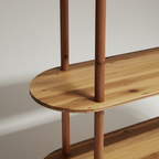 Οβάλ Ραφιέρα από Φυσικό Ξύλο σε curated home styling