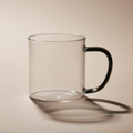 Γυάλινη κούπα Peter Black για minimal Nordic coffee setup