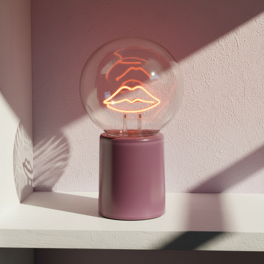 Επιτραπέζιο φωτιστικό KISS