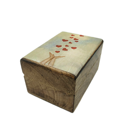 Κουτί ξύλινο "Καρδιές"